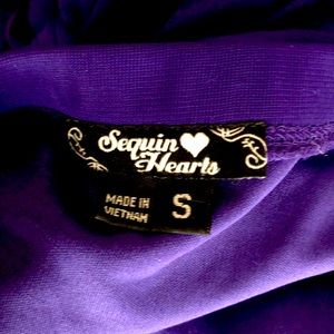 Dress knee height. Size S